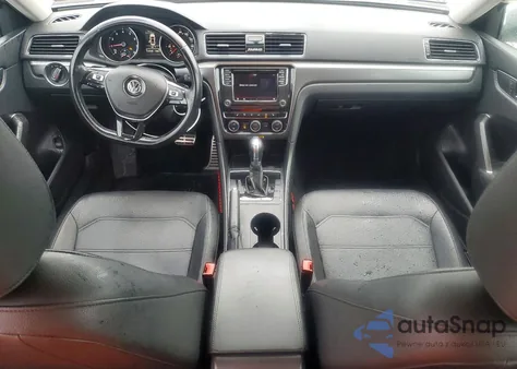 2018 Volkswagen Passat S из США, поврежденный, VIN 1VWAA7A34JC034149